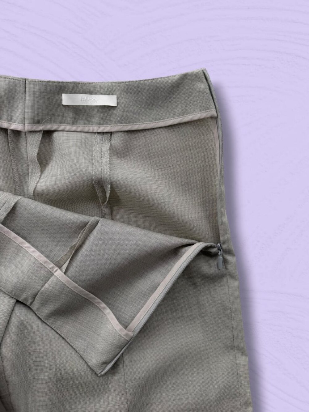 Hugo Boss Light Grey Virgin Wool Suit Pants - Picture 2 of 5